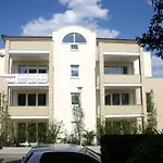 Moderne Strandvilla Moderne Strandvilla 4 Appartement *
