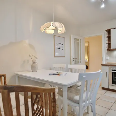 Apartment Moderne Strandvilla Moderne Strandvilla 4 *